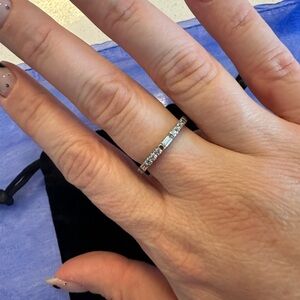 ✨14K White Gold✨ Moissanite 0.5 DEW Baguette Band